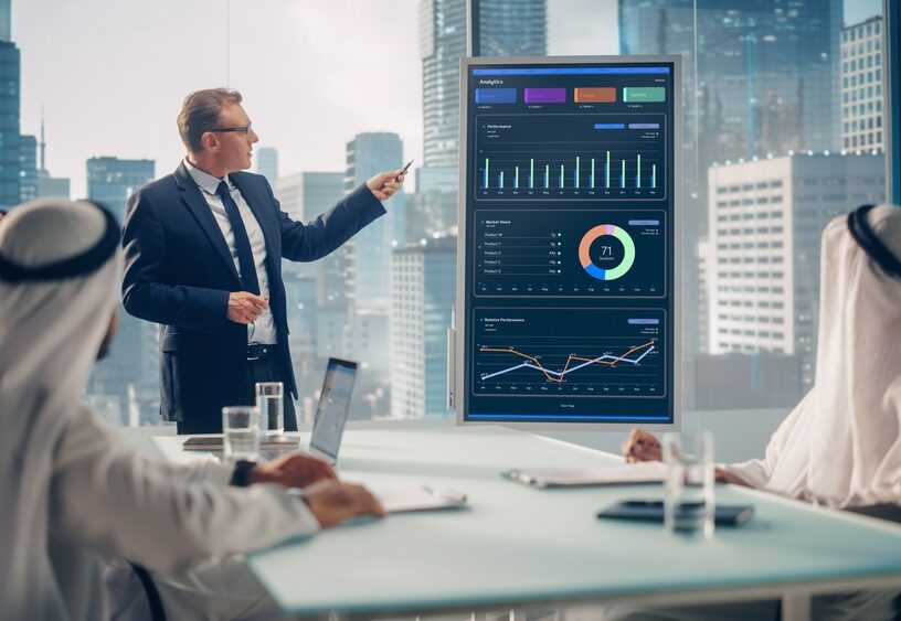 International,Manager,Holds,Meeting,Presentation,For,Saudi,Business,Partners.,Specialist International,Manager,Holds,Meeting,Presentation,For,Saudi,Business,Partners.,Specialist